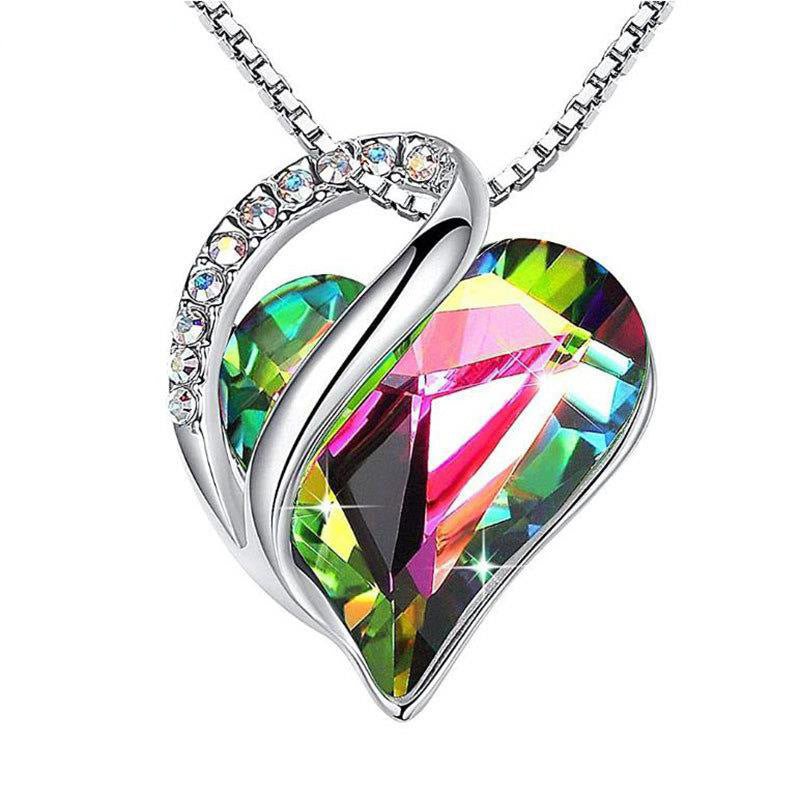 Heart - Shaped Pendant Necklace - Stylish 3Sixty5