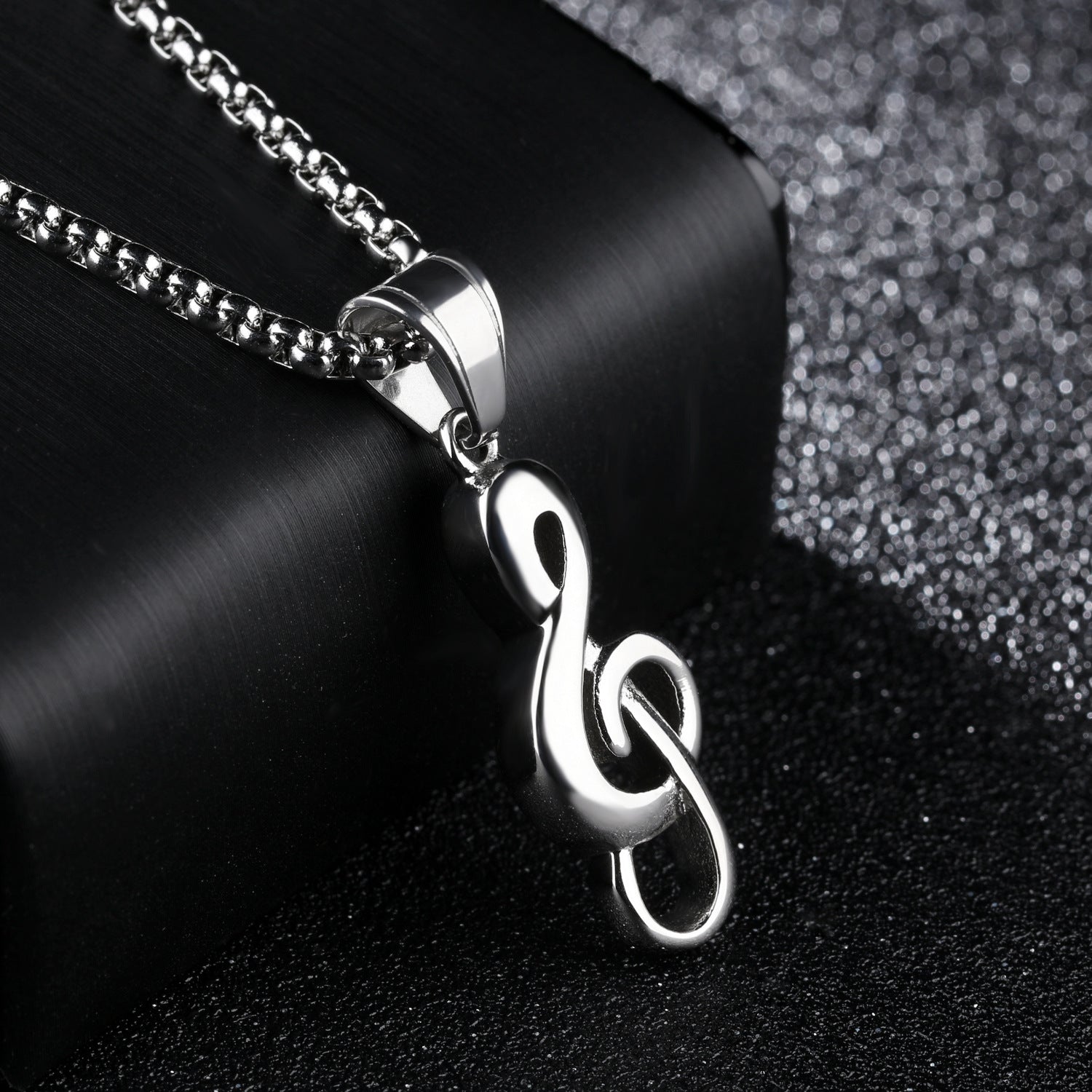 Stylish 3Sixty5 musical note necklace in silver featuring a sleek design on a chain