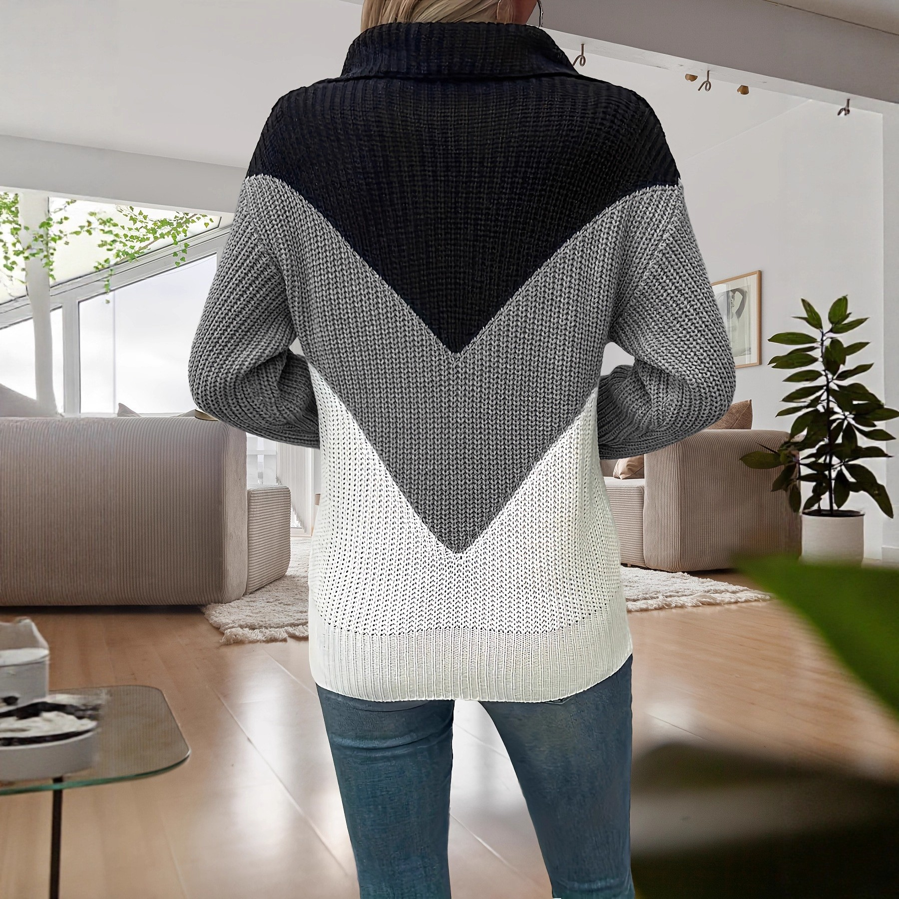 Stylish 3Sixty5 zip contrast lapel sweater with a chic chevron design in gray and white